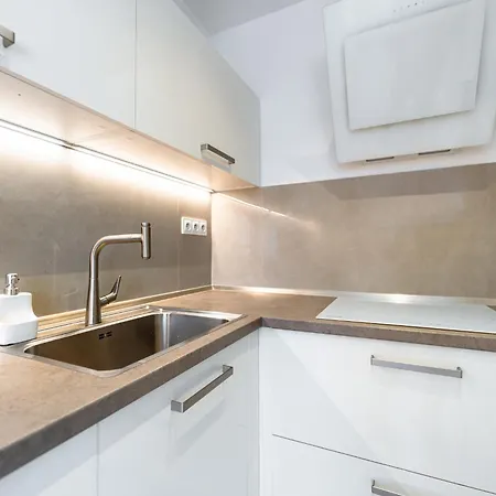 Ah Park Angelinum Apartment *